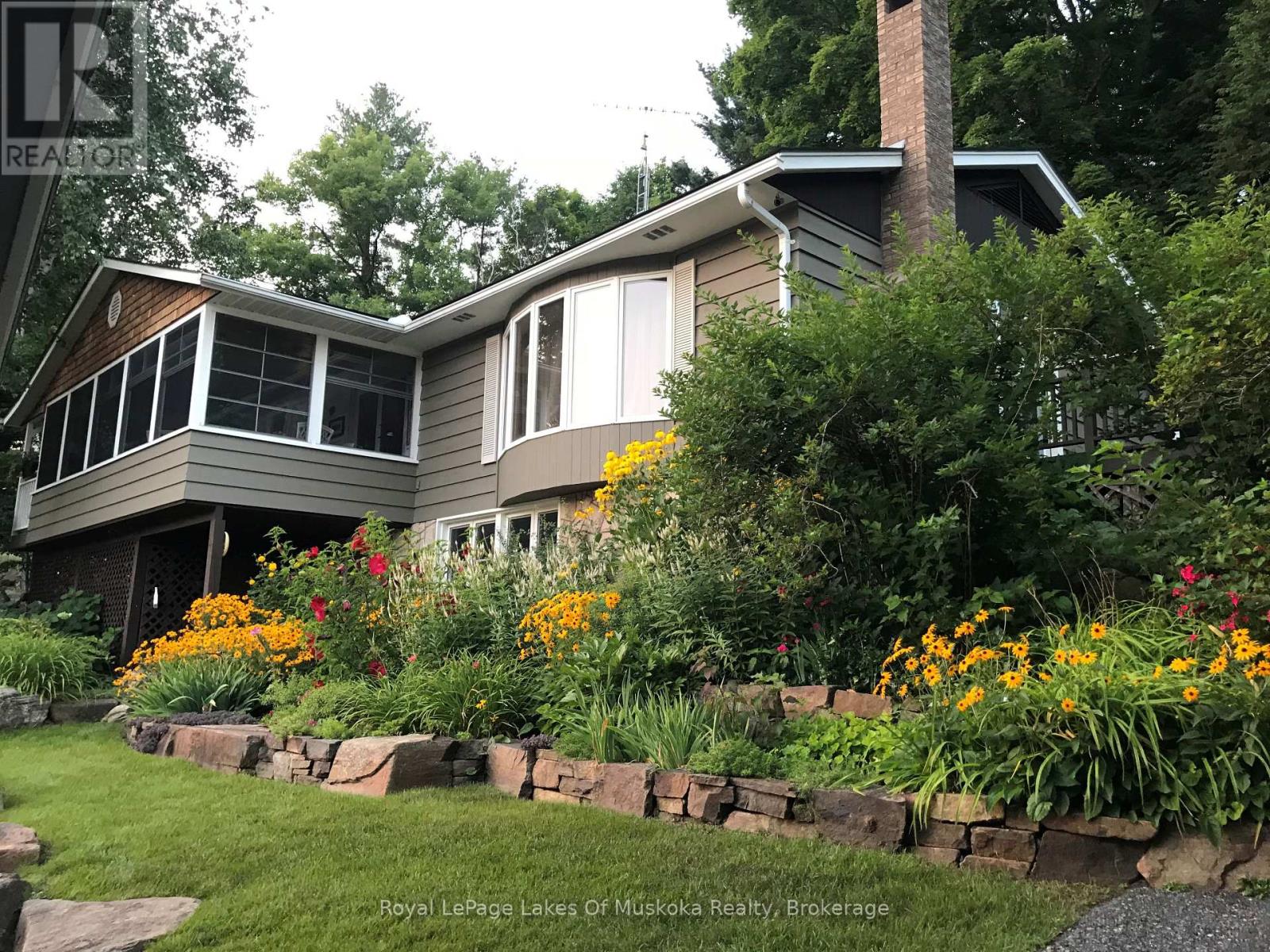 4 - 1027 Old Bridge Road, Muskoka Lakes, Ontario  P0B 1J0 - Photo 5 - X12383043