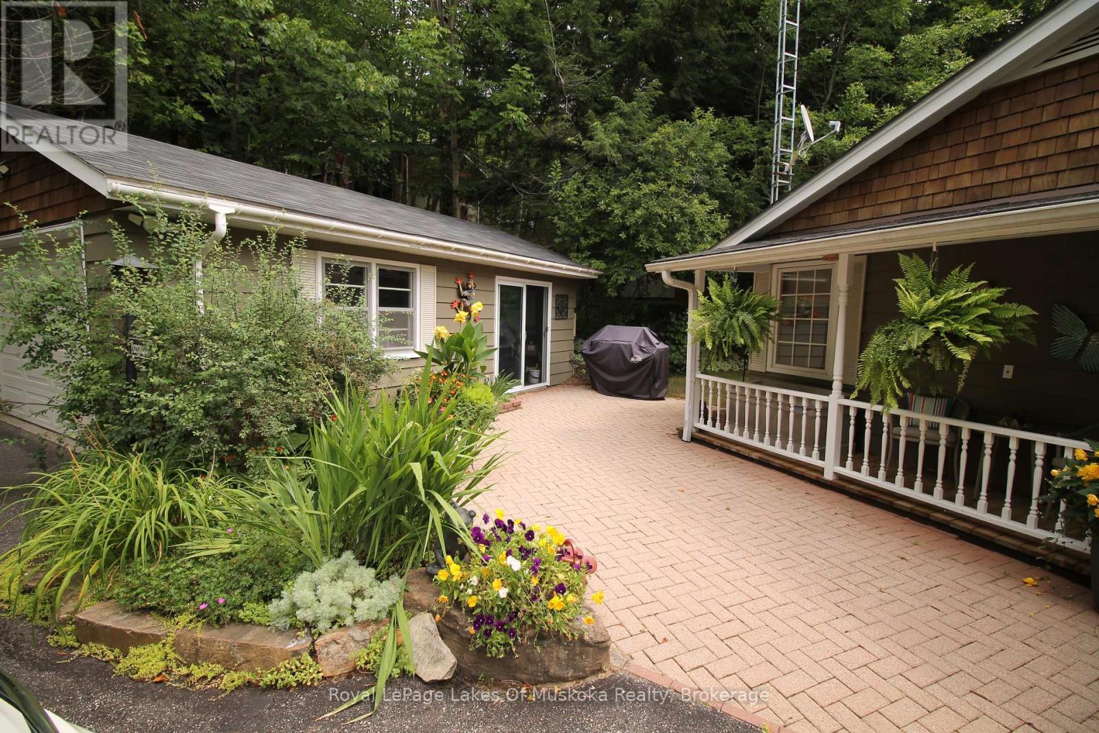 4 - 1027 Old Bridge Road, Muskoka Lakes, Ontario  P0B 1J0 - Photo 7 - X12383043