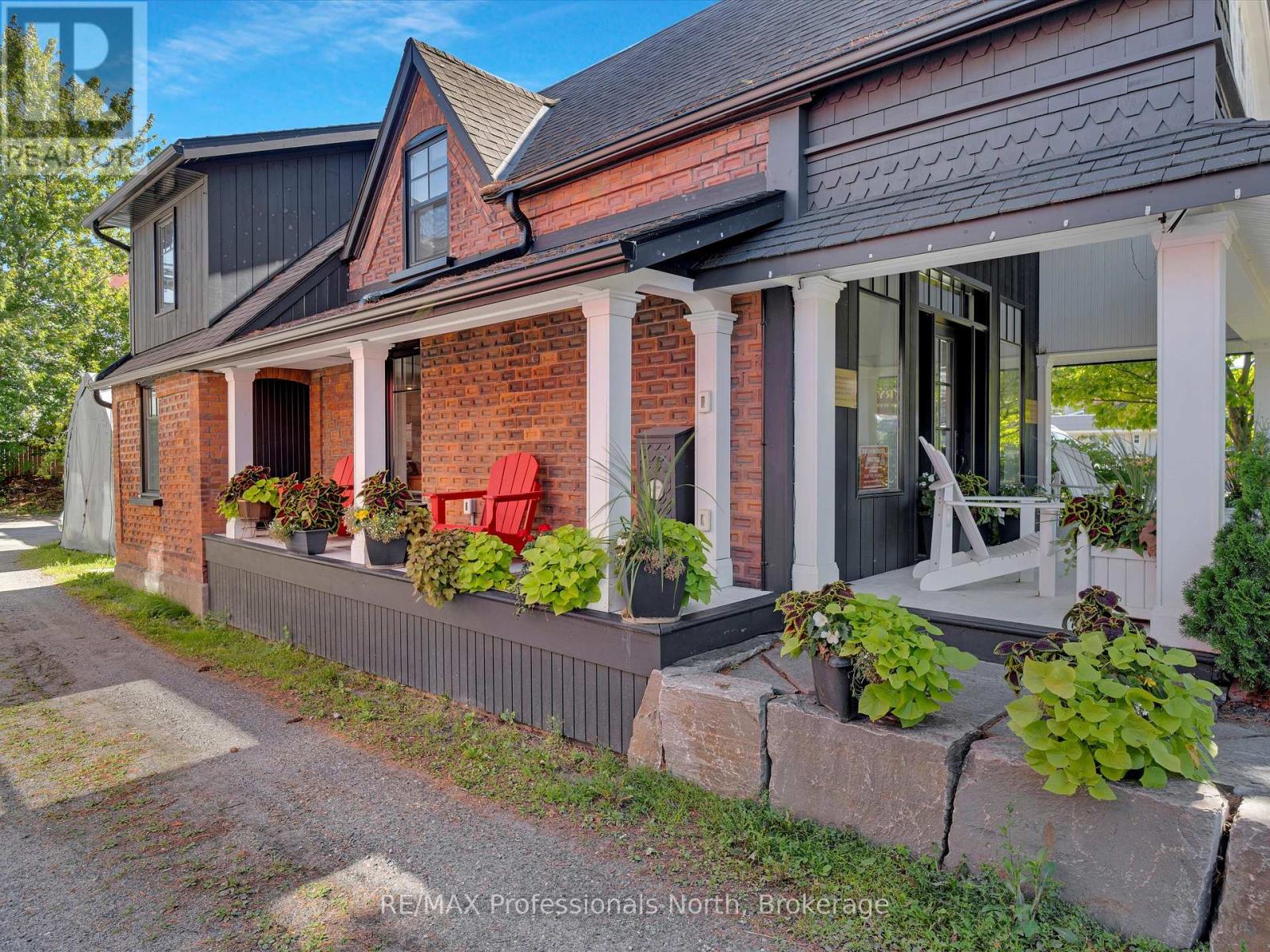 153 Manitoba Street, Bracebridge, Ontario  P1L 1S3 - Photo 10 - X12384028