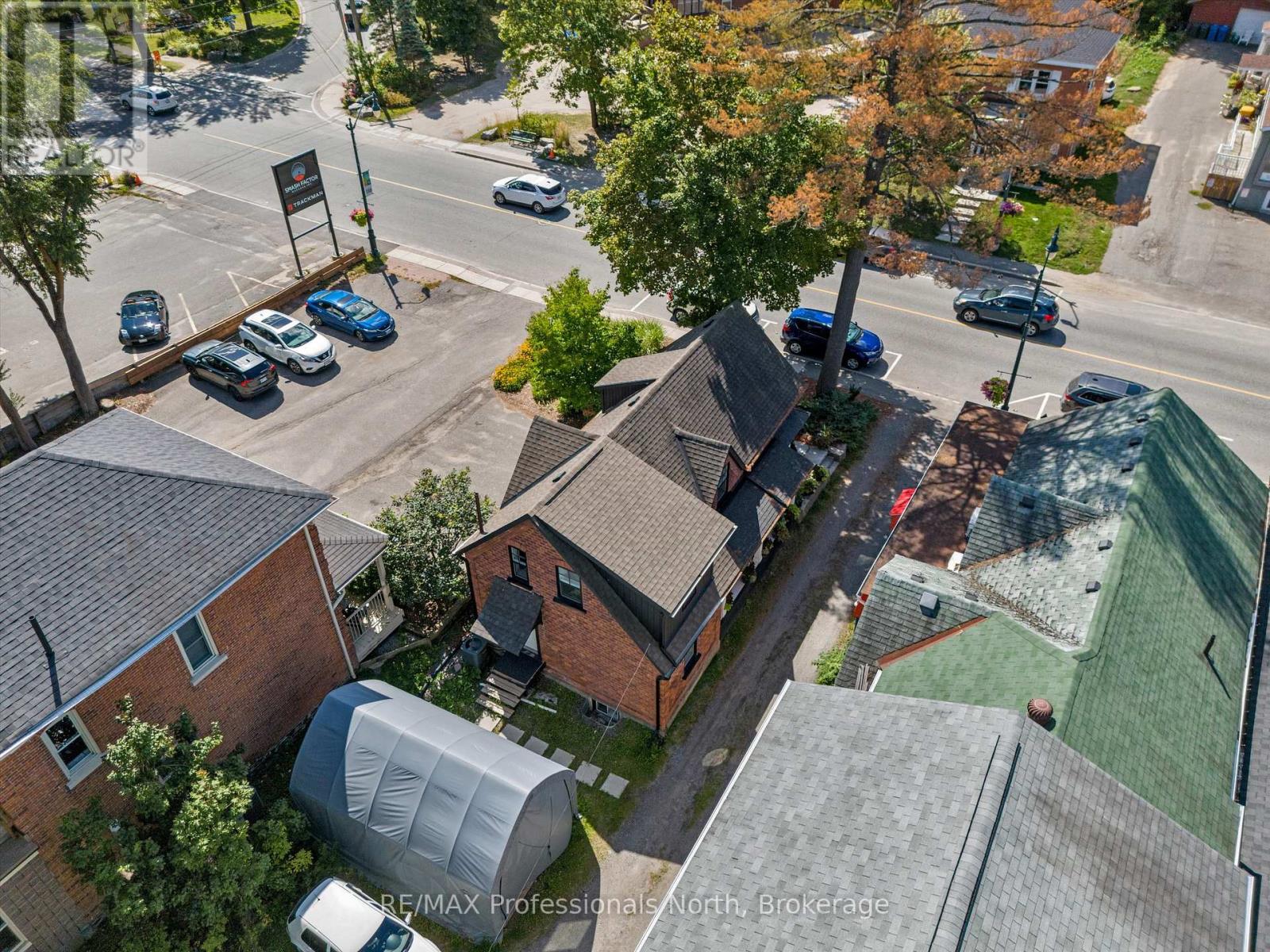 153 Manitoba Street, Bracebridge, Ontario  P1L 1S3 - Photo 12 - X12384028