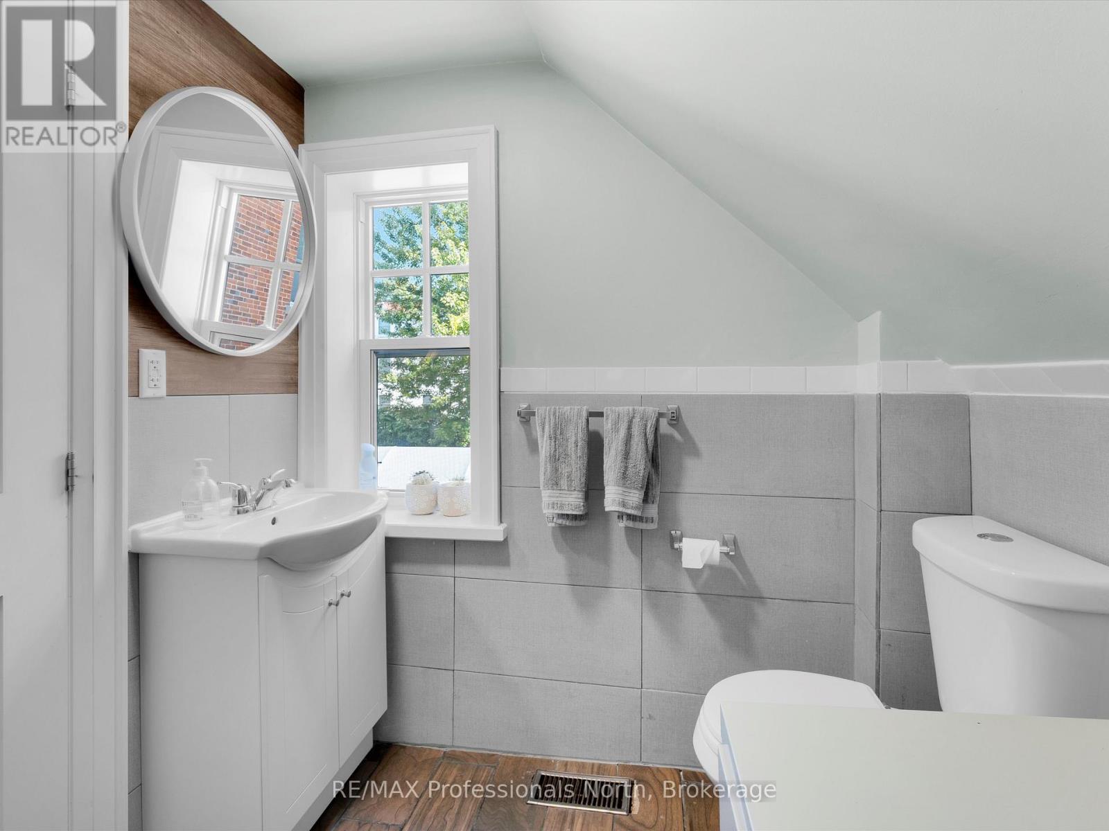 153 Manitoba Street, Bracebridge, Ontario  P1L 1S3 - Photo 23 - X12384028