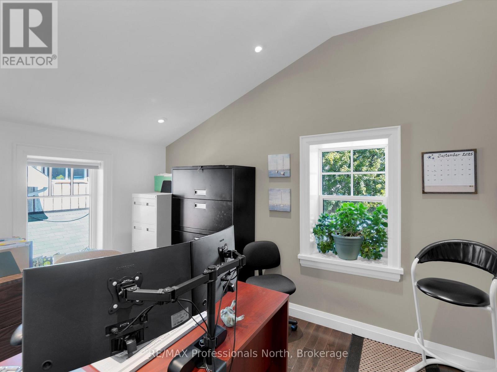 153 Manitoba Street, Bracebridge, Ontario  P1L 1S3 - Photo 25 - X12384028