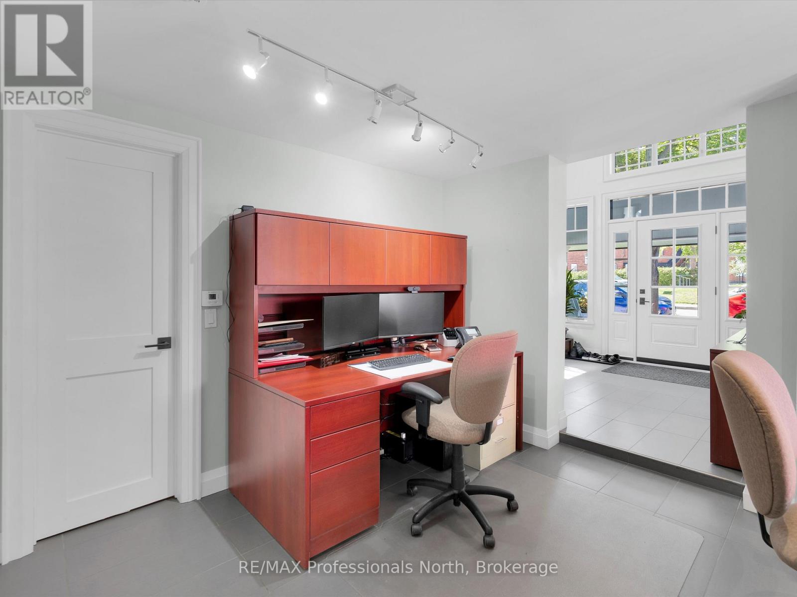 153 Manitoba Street, Bracebridge, Ontario  P1L 1S3 - Photo 30 - X12384028