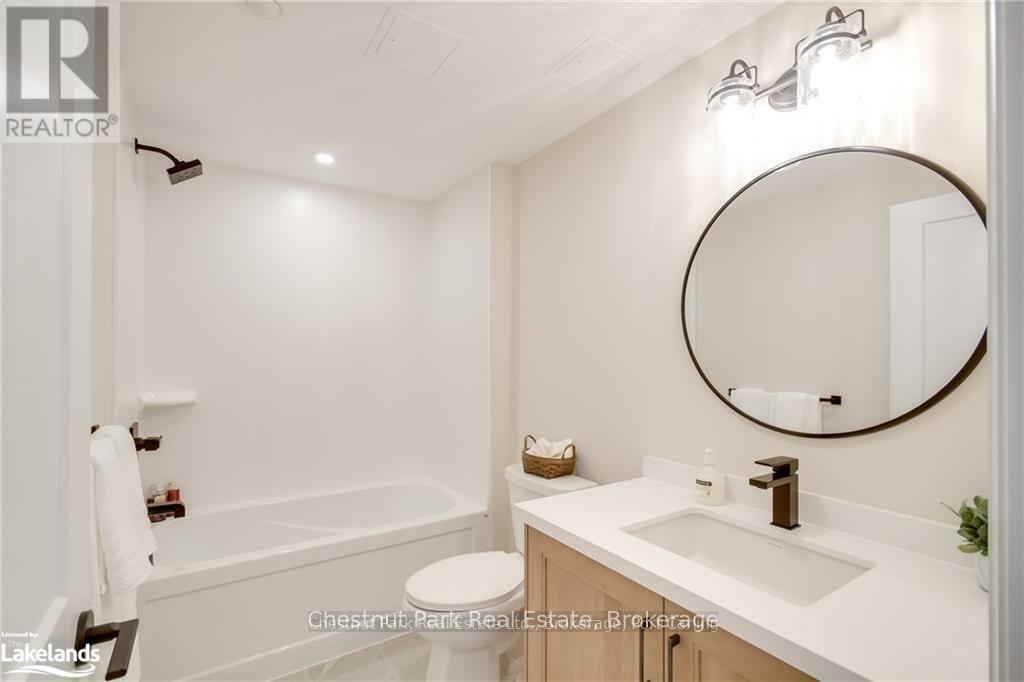 304 - 200 Anglo Street, Bracebridge, Ontario  P1L 1G4 - Photo 17 - X12384125