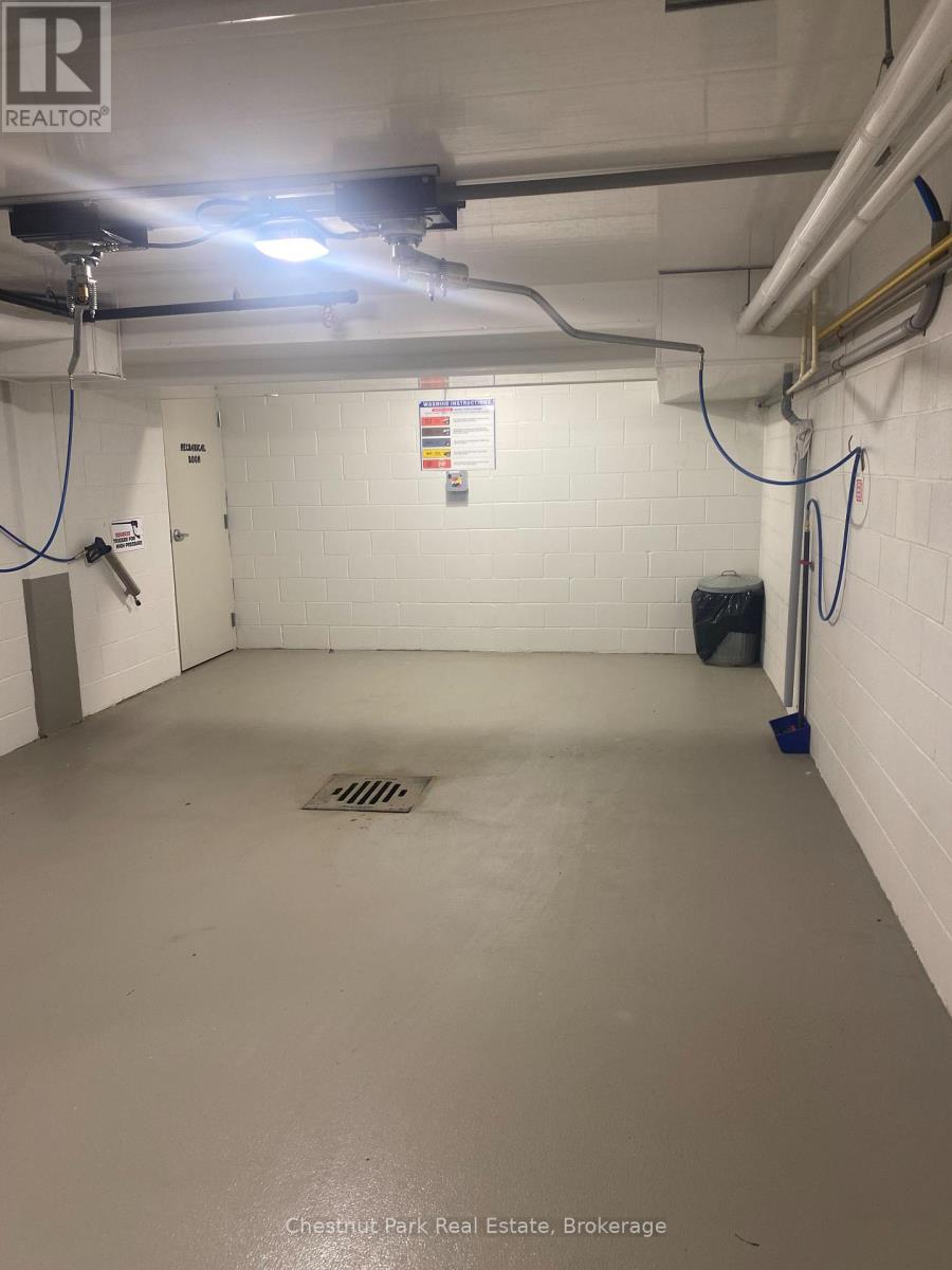 304 - 200 Anglo Street, Bracebridge, Ontario  P1L 1G4 - Photo 31 - X12384125