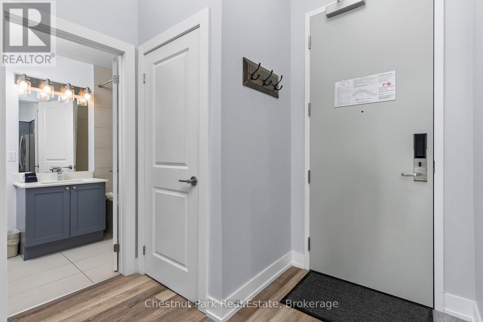 117 - 25 Pen Lake Point Road, Huntsville, Ontario  P1H 1A9 - Photo 19 - X12385335