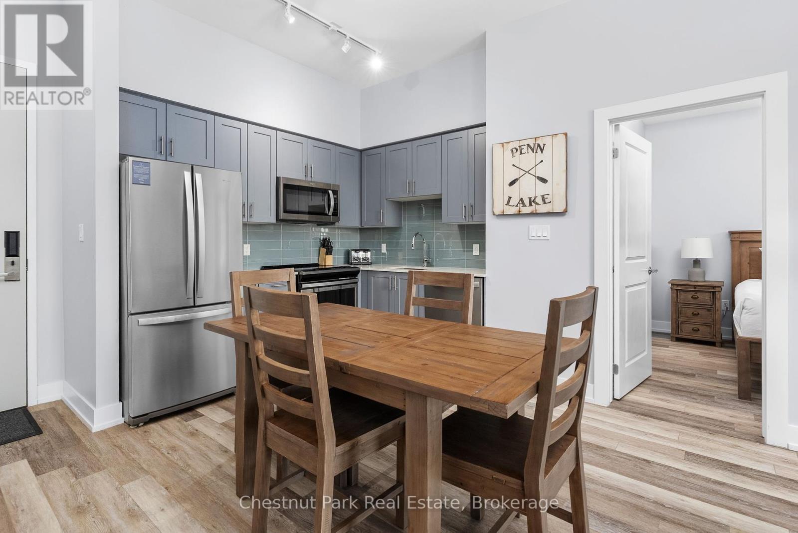 117 - 25 Pen Lake Point Road, Huntsville, Ontario  P1H 1A9 - Photo 3 - X12385335