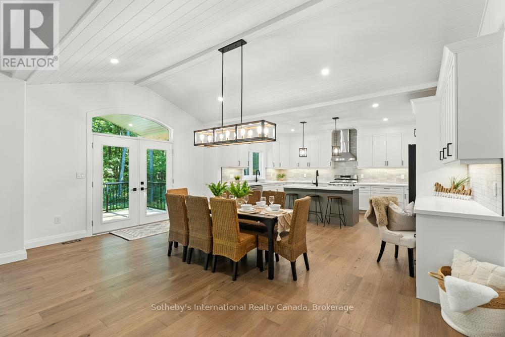 1030 Xavier Street, Gravenhurst, Ontario  P0E 1G0 - Photo 12 - X12385624