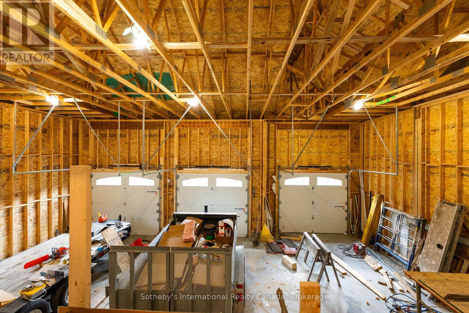 1030 Xavier Street, Gravenhurst, Ontario  P0E 1G0 - Photo 44 - X12385624