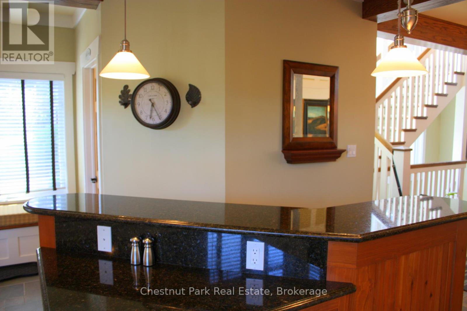 1020 Birch Glen Maple Cottage Week 9 Road, Lake Of Bays, Ontario  P0B 1A0 - Photo 13 - X12386008