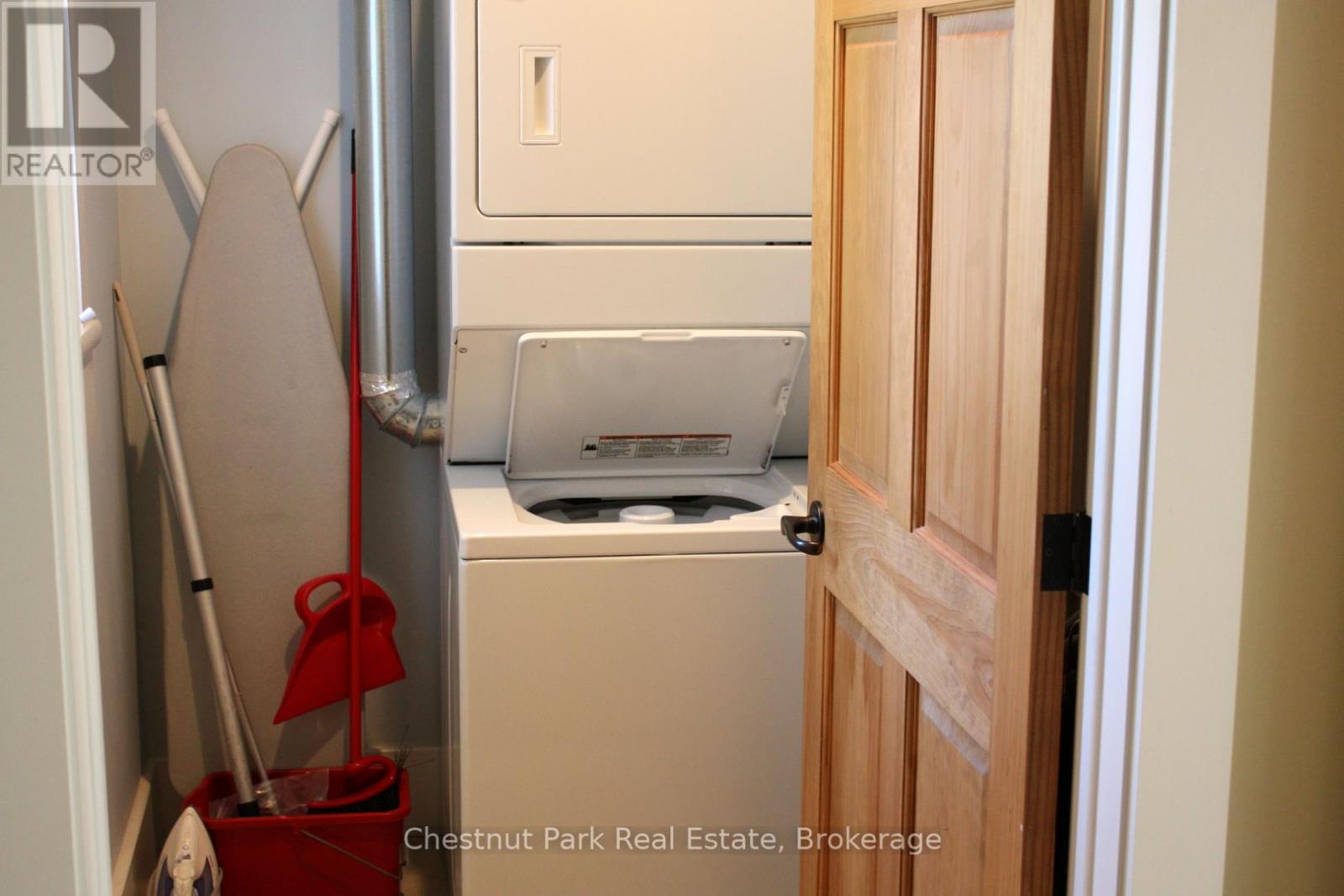 1020 Birch Glen Maple Cottage Week 9 Road, Lake Of Bays, Ontario  P0B 1A0 - Photo 16 - X12386008