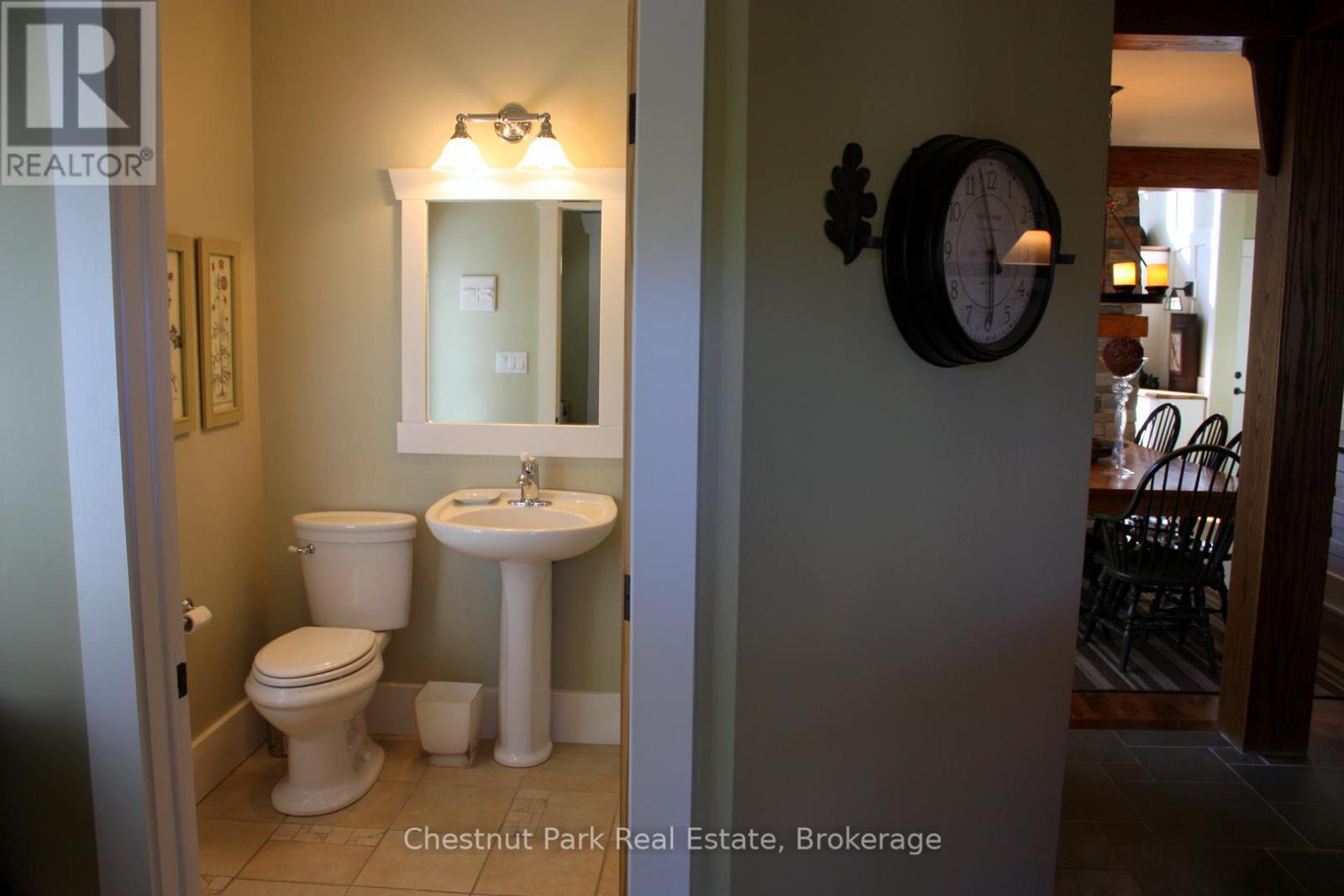 1020 Birch Glen Maple Cottage Week 9 Road, Lake Of Bays, Ontario  P0B 1A0 - Photo 24 - X12386008