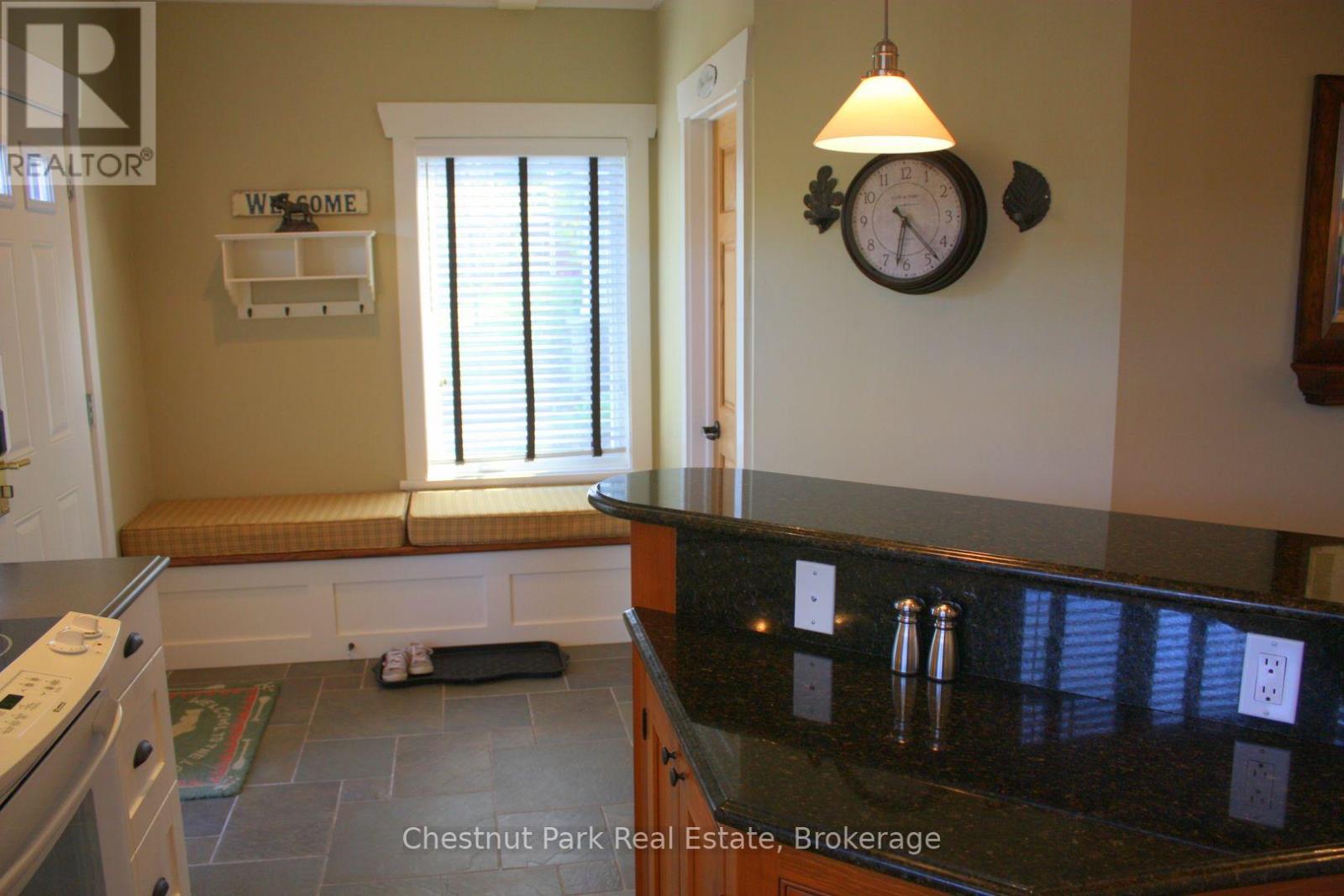 1020 Birch Glen Maple Cottage Week 9 Road, Lake Of Bays, Ontario  P0B 1A0 - Photo 26 - X12386008