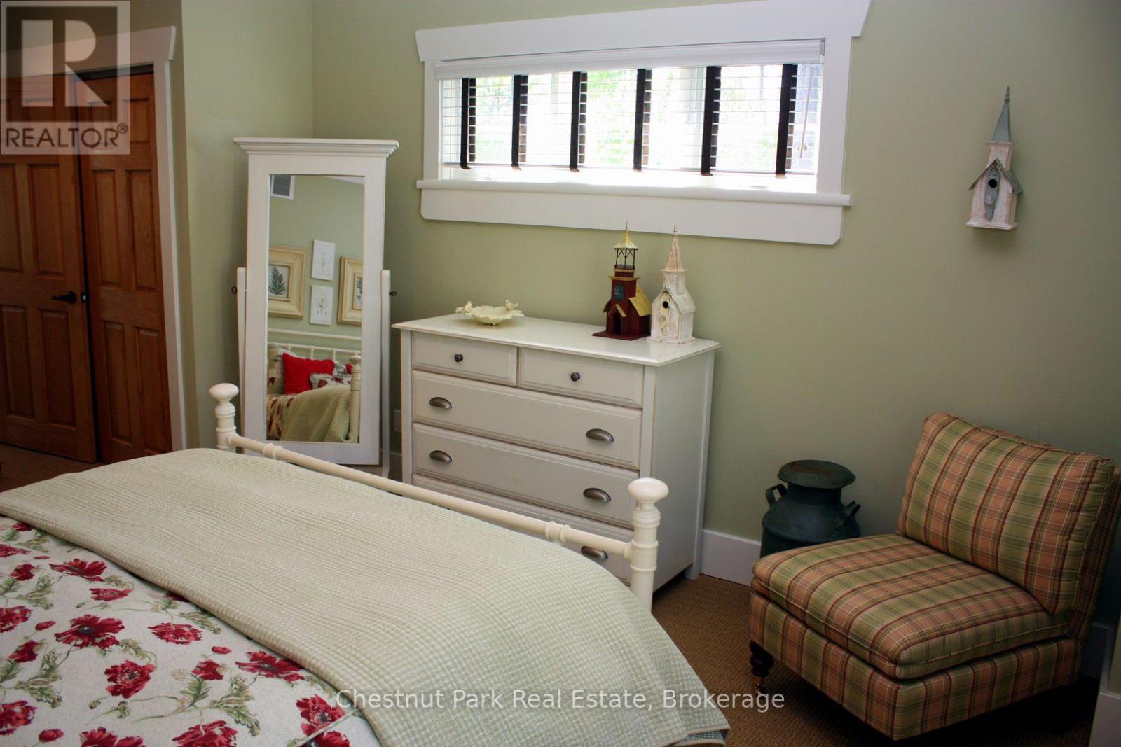 1020 Birch Glen Maple Cottage Week 9 Road, Lake Of Bays, Ontario  P0B 1A0 - Photo 9 - X12386008