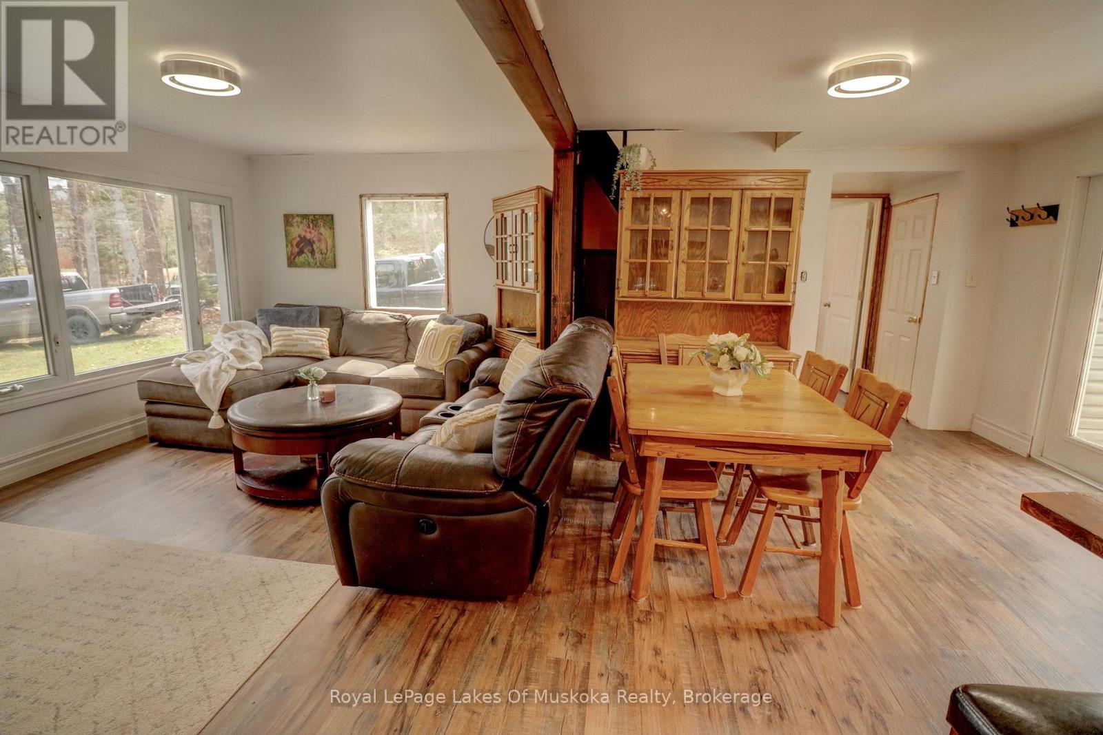 6 Hibberd Lane, Huntsville, Ontario  P1H 1C9 - Photo 8 - X12386098