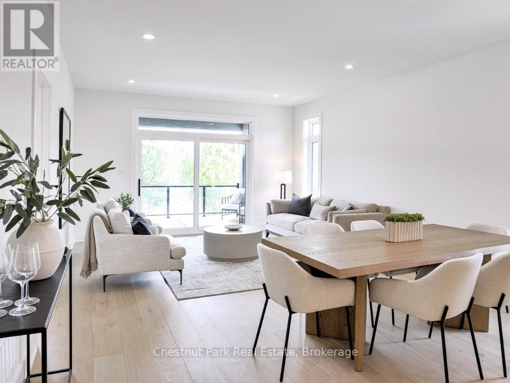 2 Black Spruce Street, Huntsville, Ontario  P1H 1M3 - Photo 8 - X12387275