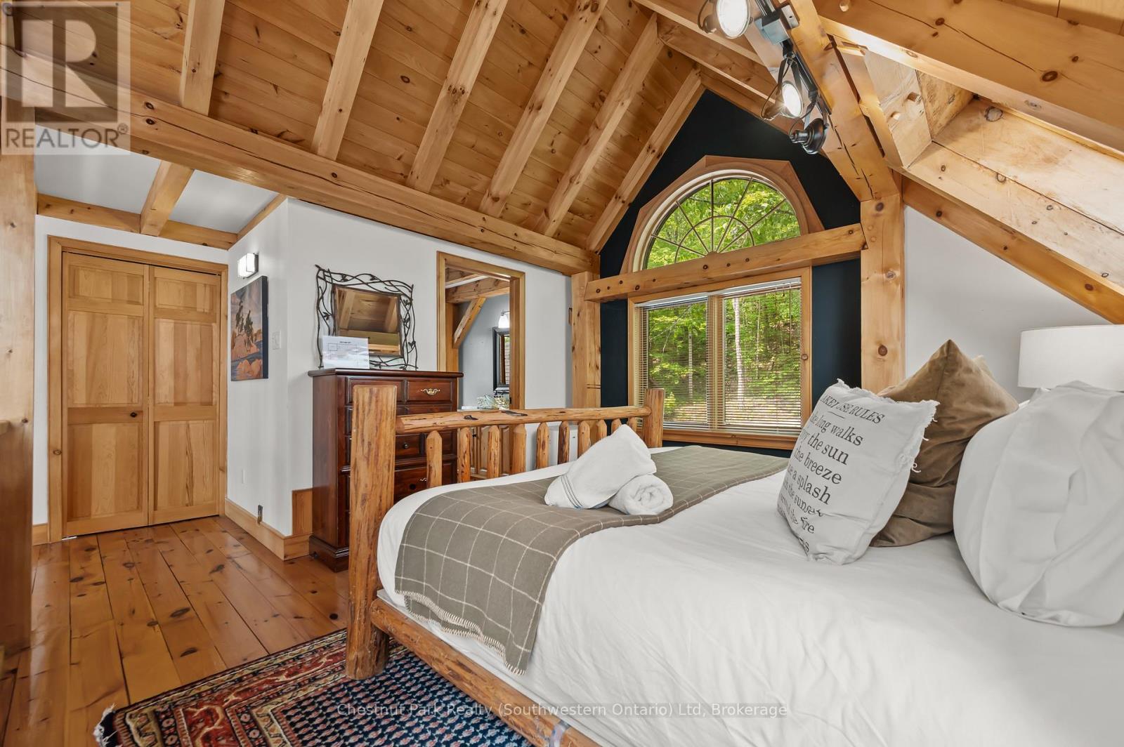 1035 Harrison Trail, Georgian Bay, Ontario  P0C 1H0 - Photo 14 - X12387572