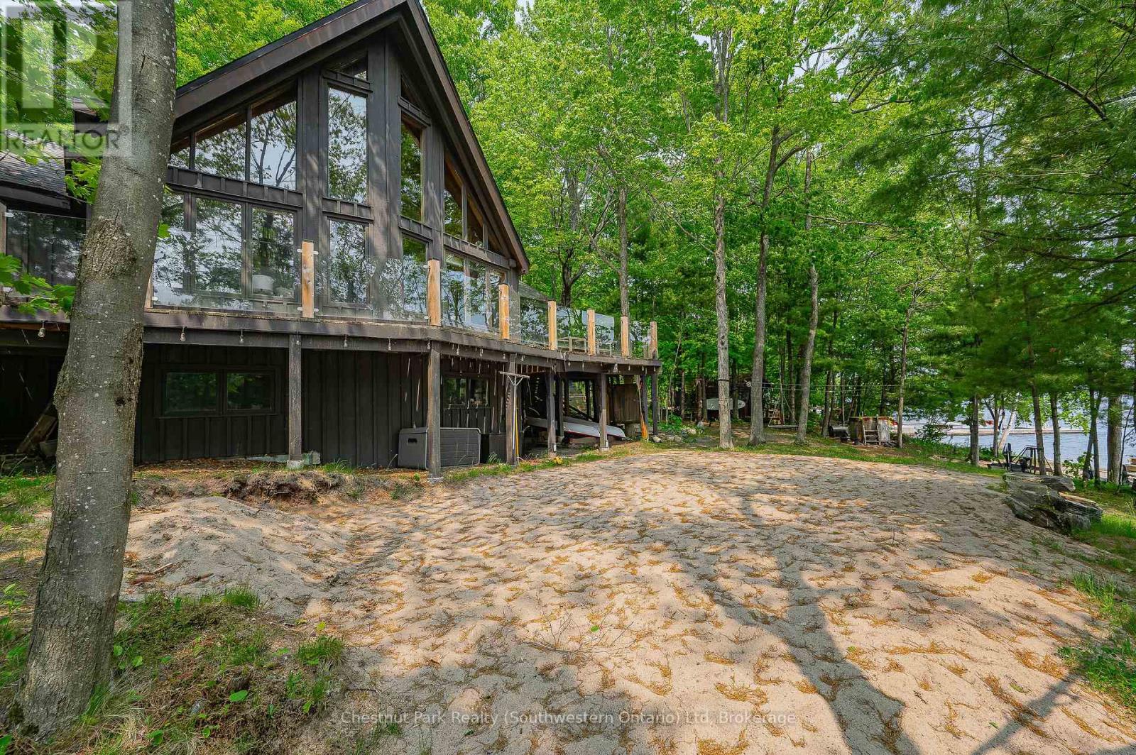 1035 Harrison Trail, Georgian Bay, Ontario  P0C 1H0 - Photo 2 - X12387572