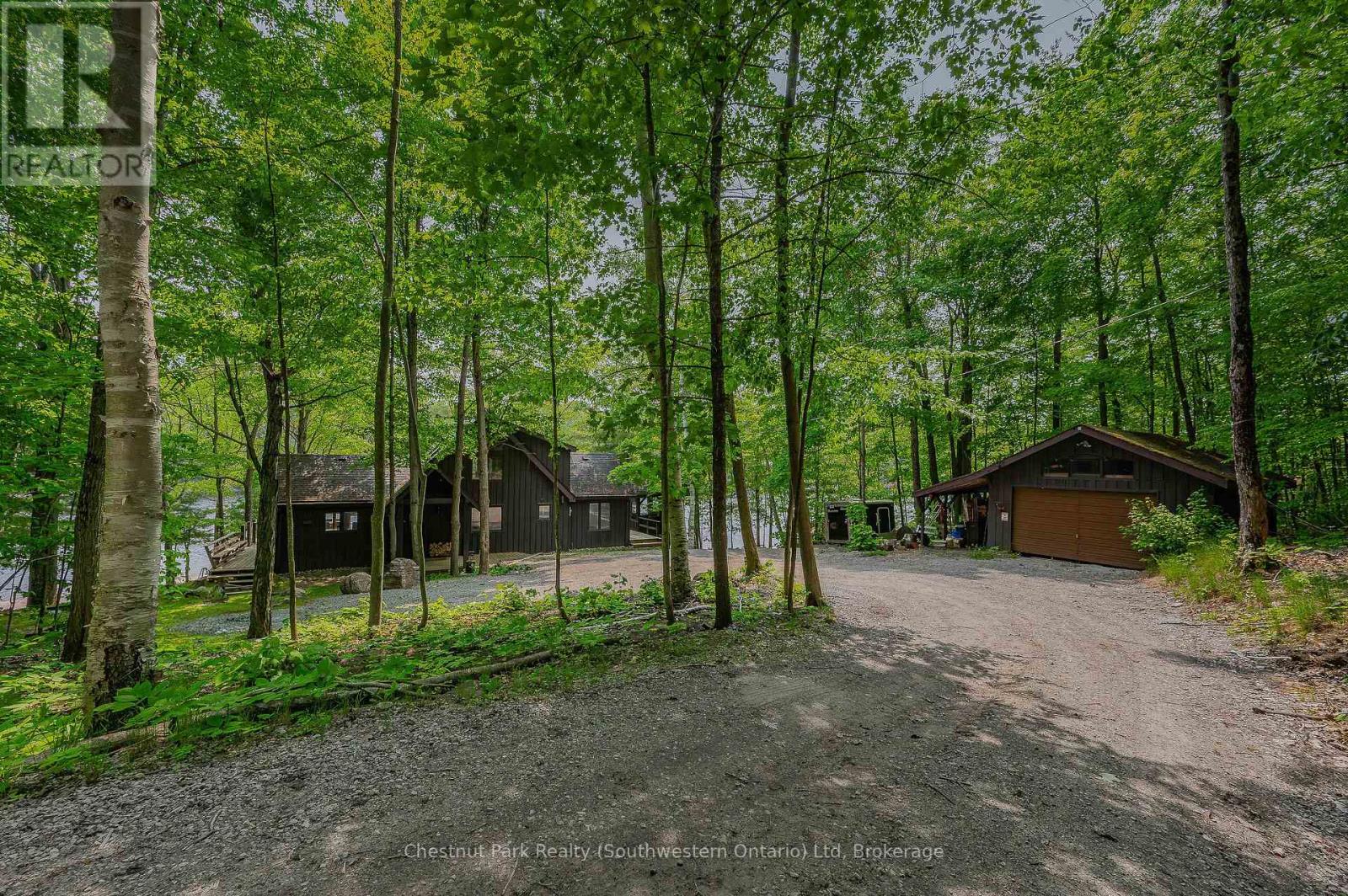 1035 Harrison Trail, Georgian Bay, Ontario  P0C 1H0 - Photo 5 - X12387572