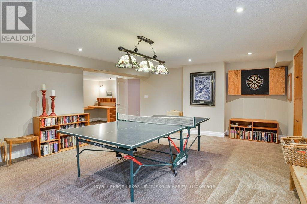 12 Pheasant Run, Bracebridge, Ontario  P1L 0A9 - Photo 20 - X12388152