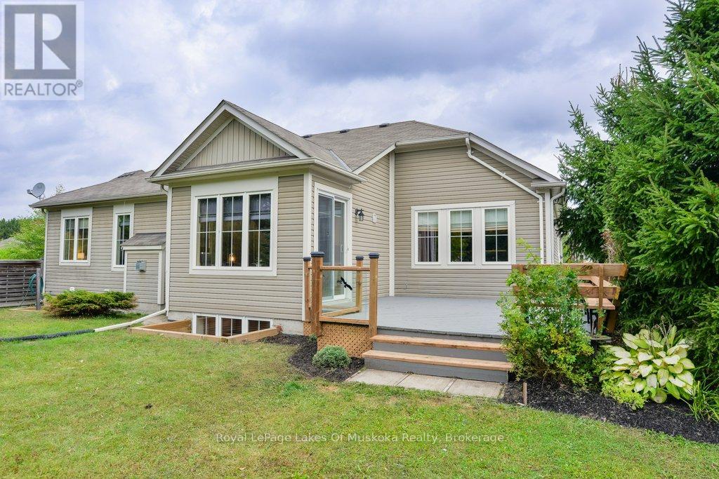 12 Pheasant Run, Bracebridge, Ontario  P1L 0A9 - Photo 24 - X12388152