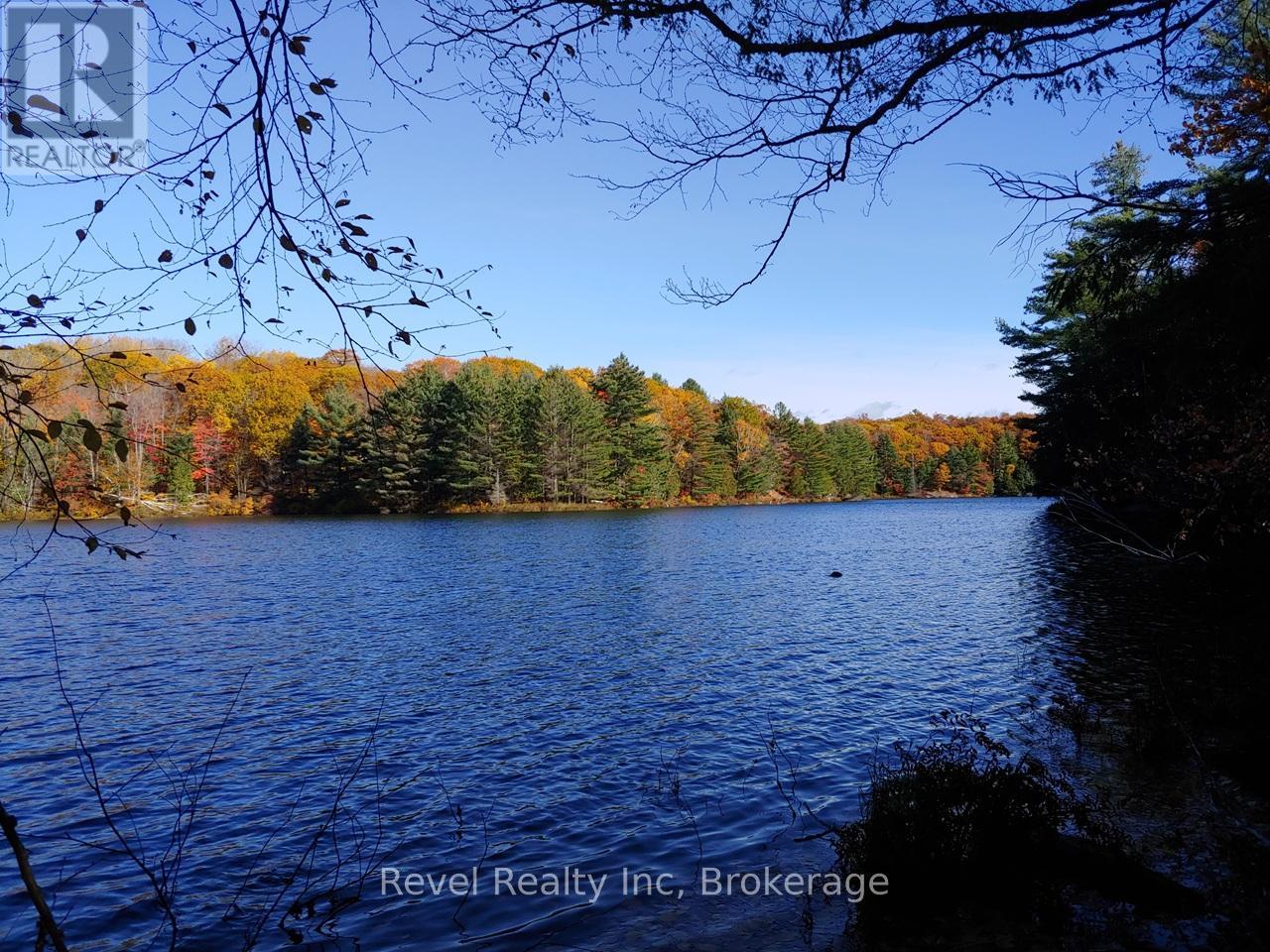 14 Zhaawashkwaa Miikan Road, Seguin, Ontario  P2A 0B2 - Photo 5 - X12388380