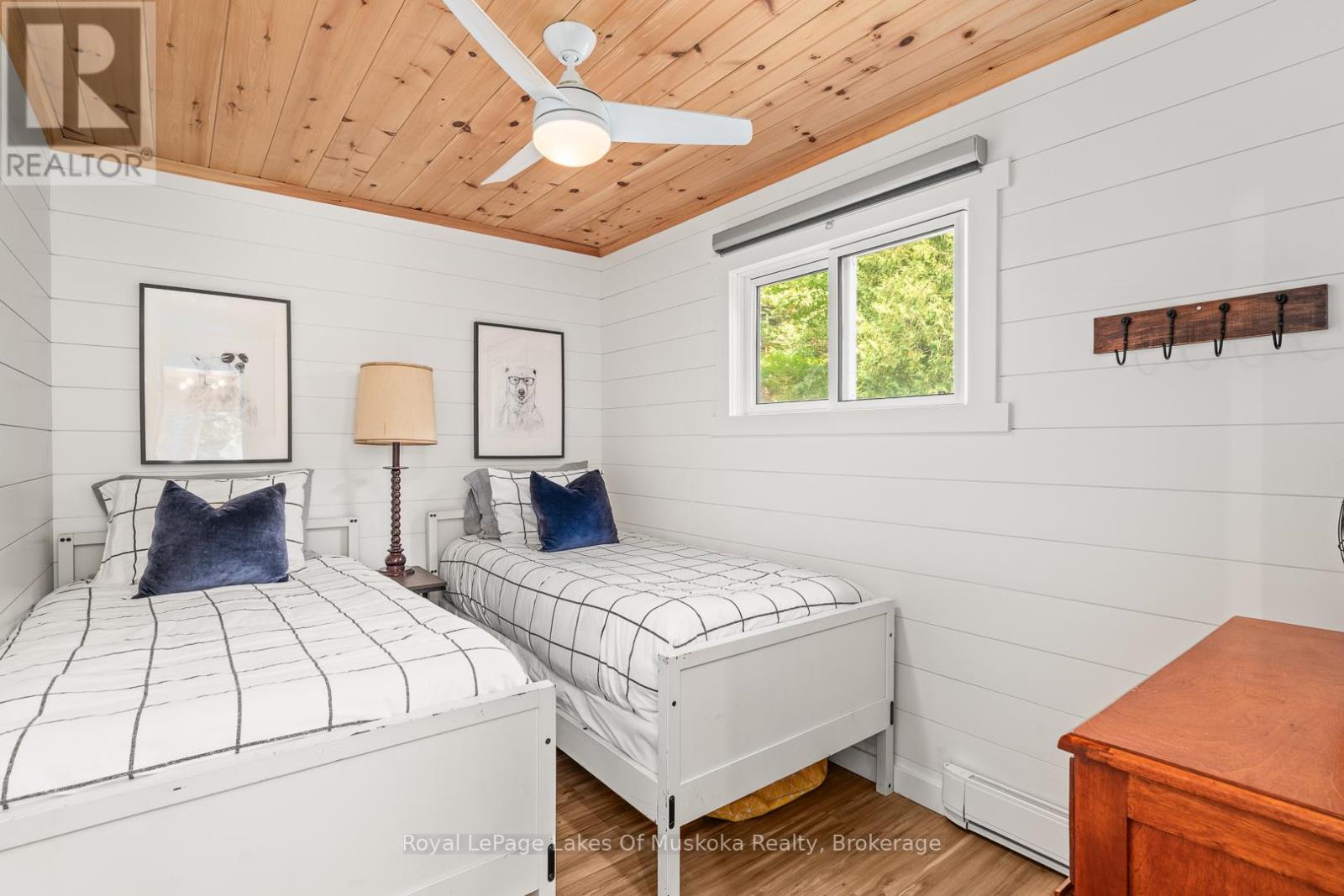 1341 Billie Bear Road, Lake Of Bays, Ontario  P1H 2J6 - Photo 18 - X12389032