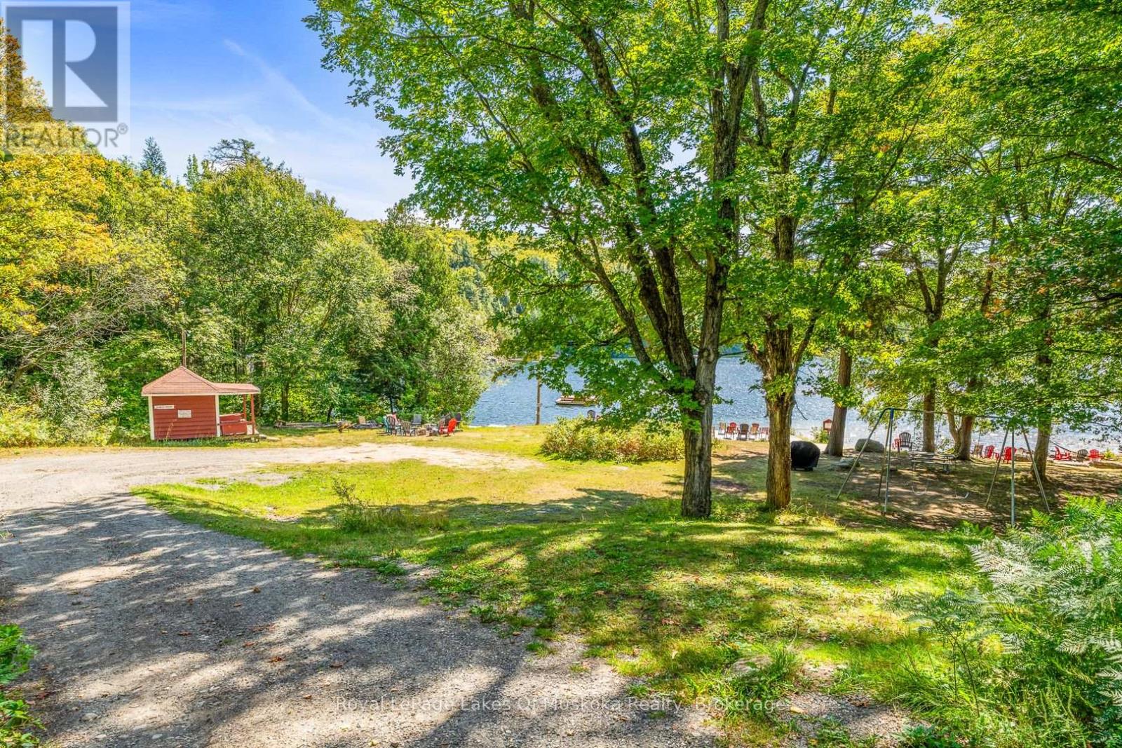 1341 Billie Bear Road, Lake Of Bays, Ontario  P1H 2J6 - Photo 26 - X12389032