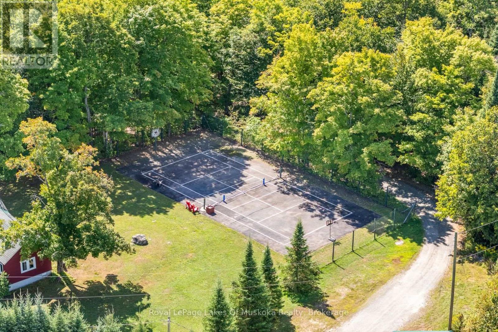 1341 Billie Bear Road, Lake Of Bays, Ontario  P1H 2J6 - Photo 49 - X12389032