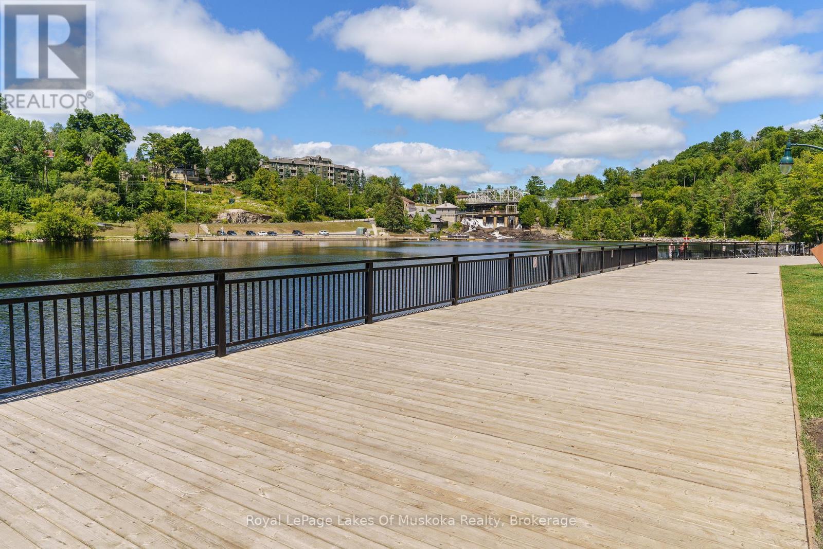 10 - 142 Ecclestone Drive, Bracebridge, Ontario  P1L 1G6 - Photo 2 - X12389230