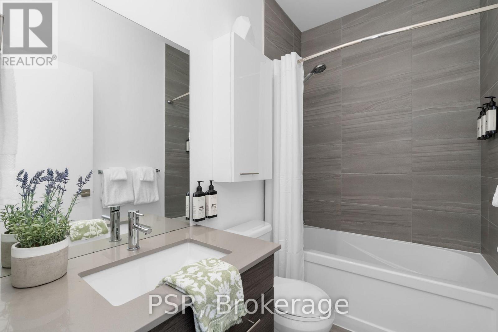 405 - 120 Carrick Trail, Gravenhurst, Ontario  P1P 0A2 - Photo 13 - X12390693