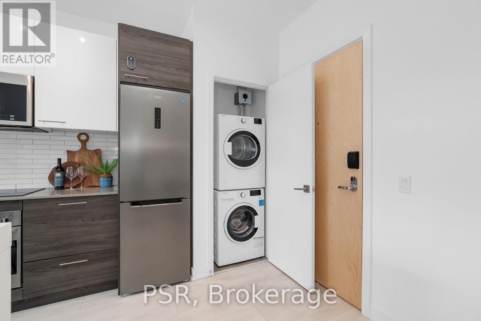 405 - 120 Carrick Trail, Gravenhurst, Ontario  P1P 0A2 - Photo 14 - X12390693