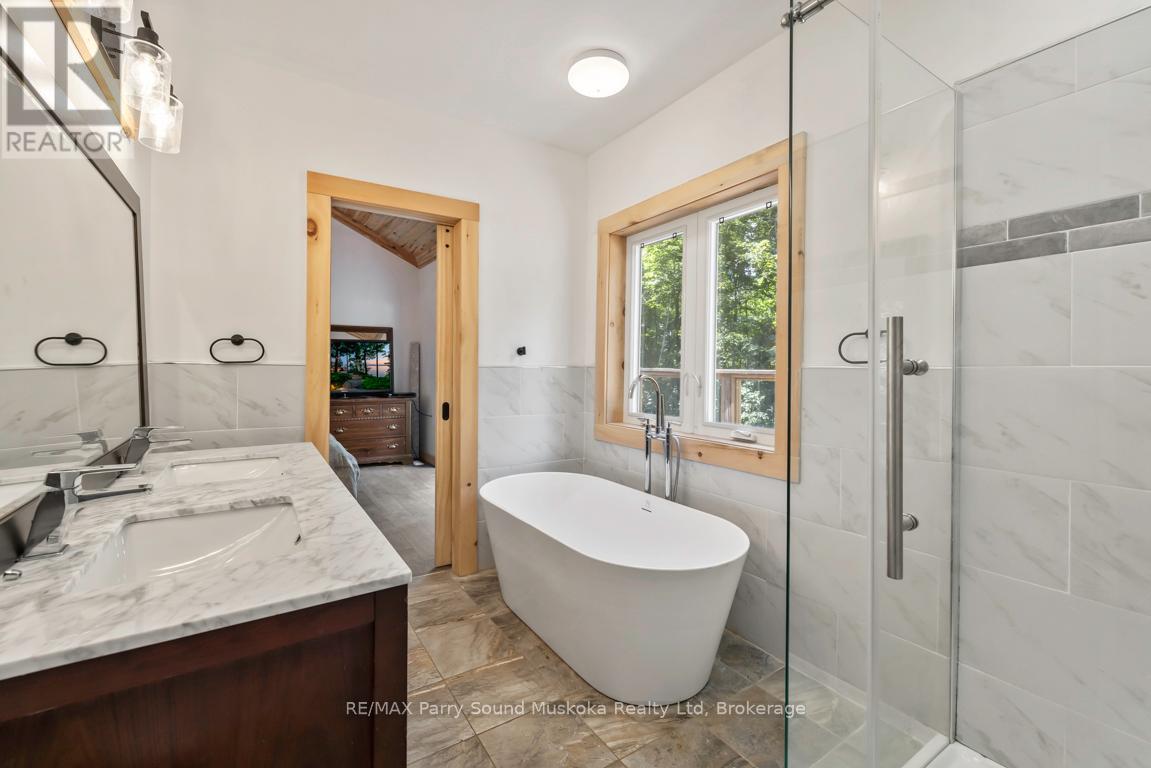 15 Rankin Lake Road, Seguin, Ontario  P2A 0B2 - Photo 19 - X12392304