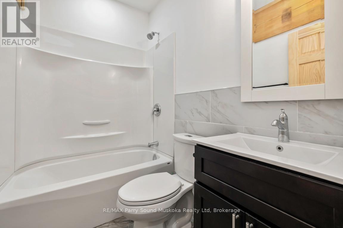 15 Rankin Lake Road, Seguin, Ontario  P2A 0B2 - Photo 22 - X12392304