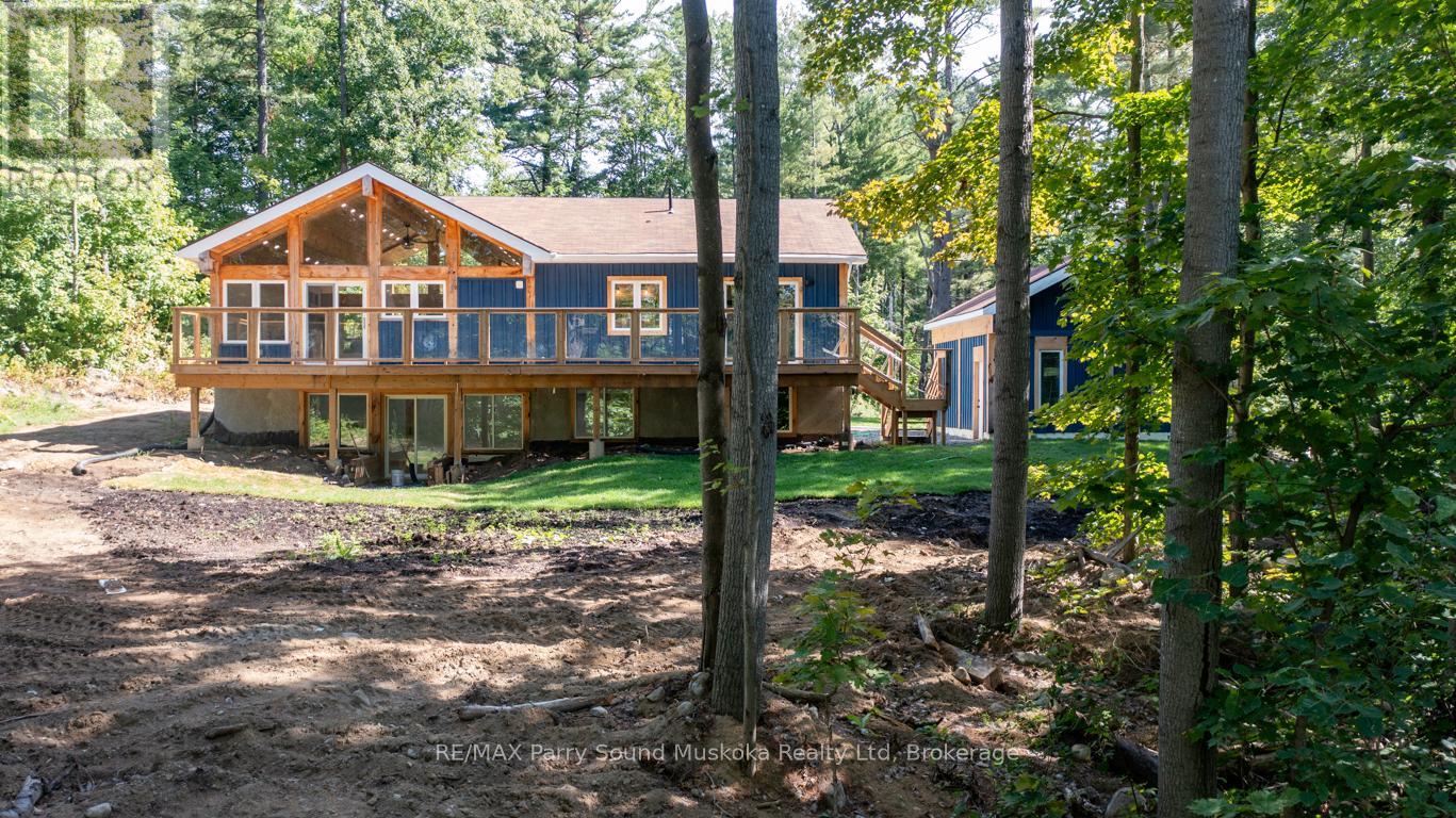 15 Rankin Lake Road, Seguin, Ontario  P2A 0B2 - Photo 3 - X12392304