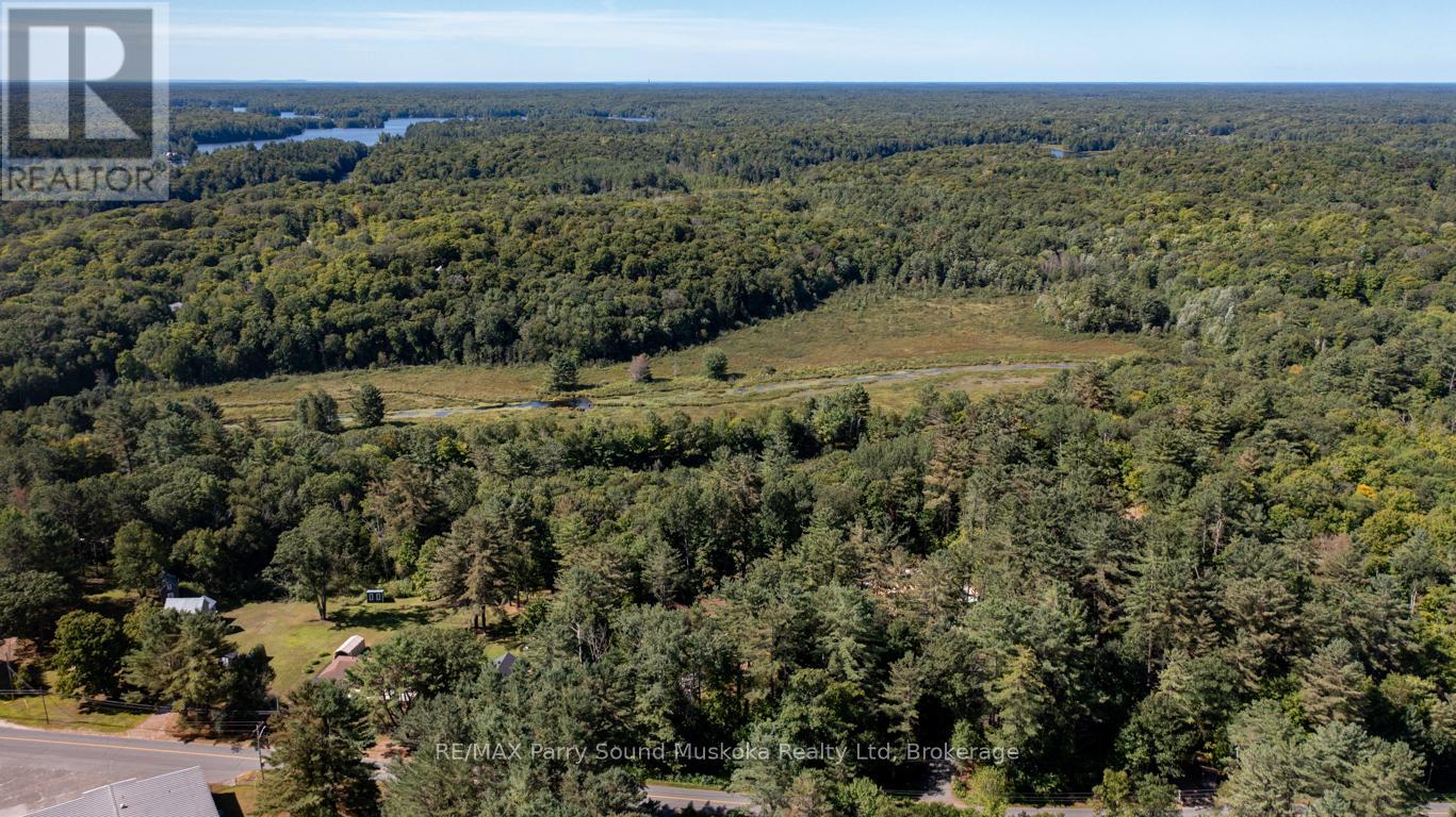 15 Rankin Lake Road, Seguin, Ontario  P2A 0B2 - Photo 31 - X12392304