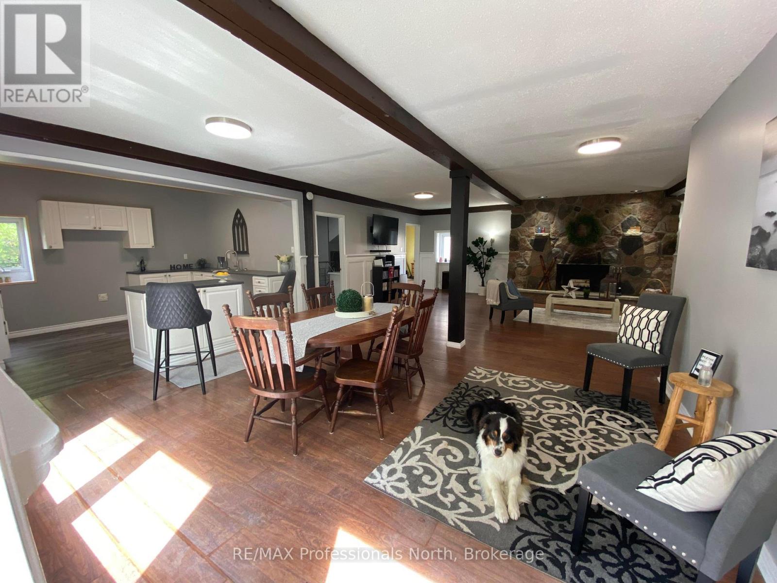 204 Mineral Springs Road, Huntsville, Ontario  P1H 2N5 - Photo 12 - X12393968