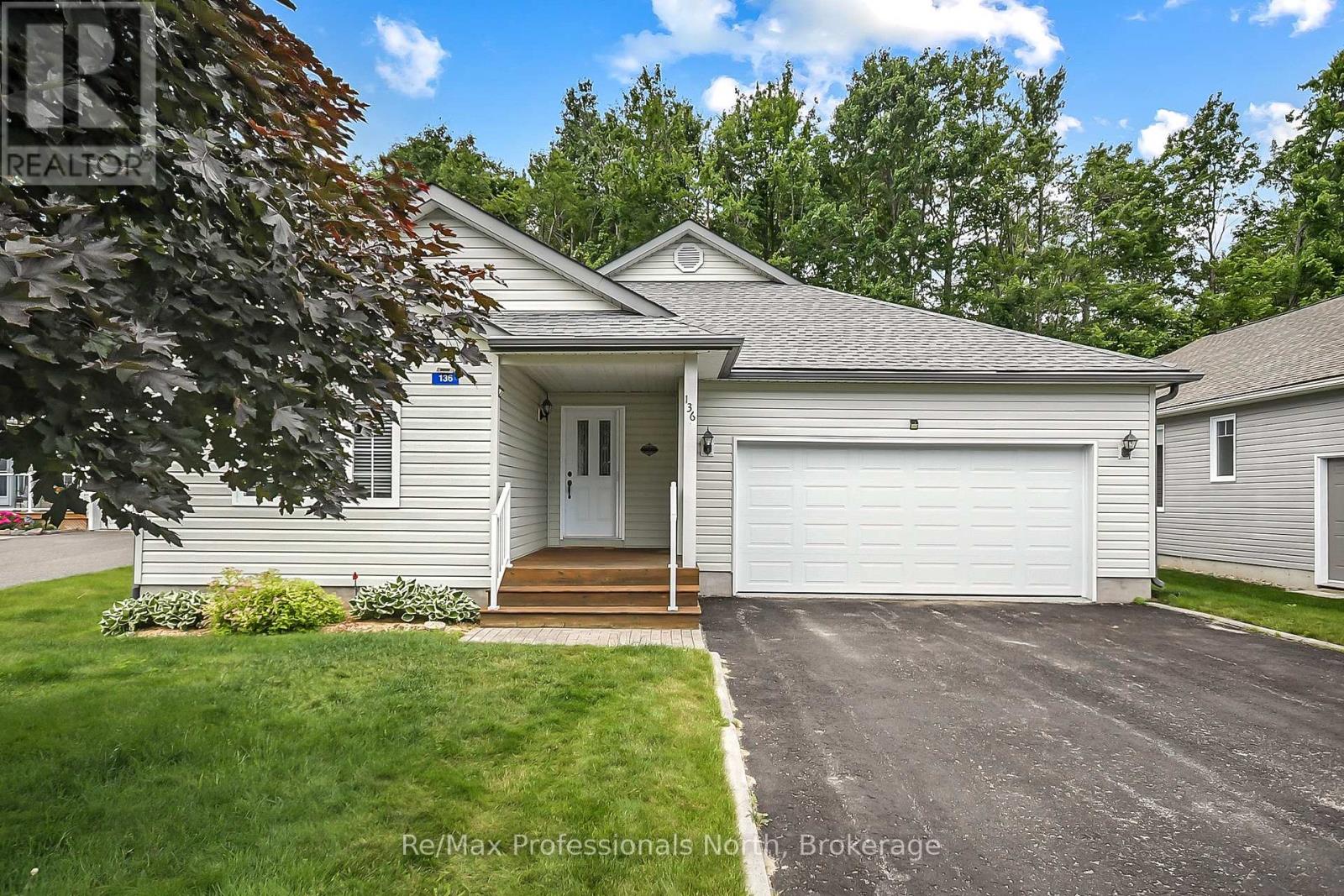 136 Hedgewood Lane, Gravenhurst, Ontario  P1P 1Z4 - Photo 36 - X12396497