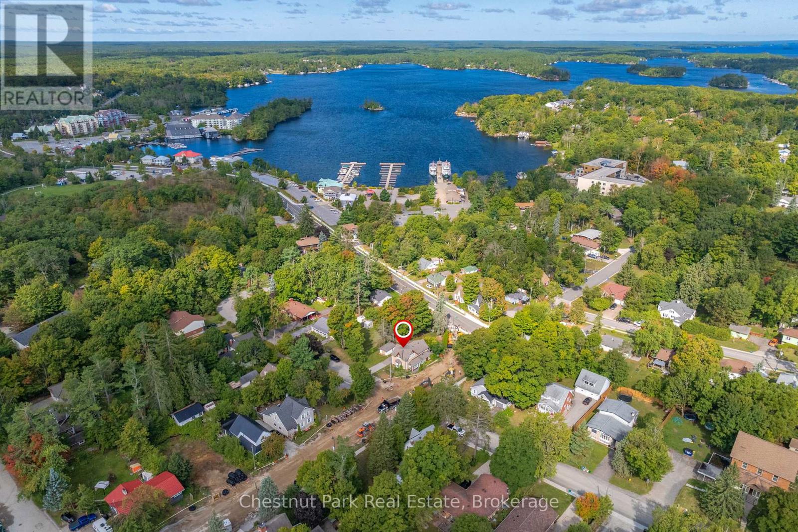 615 Bay Street, Gravenhurst, Ontario  P1P 1G8 - Photo 3 - X12397389