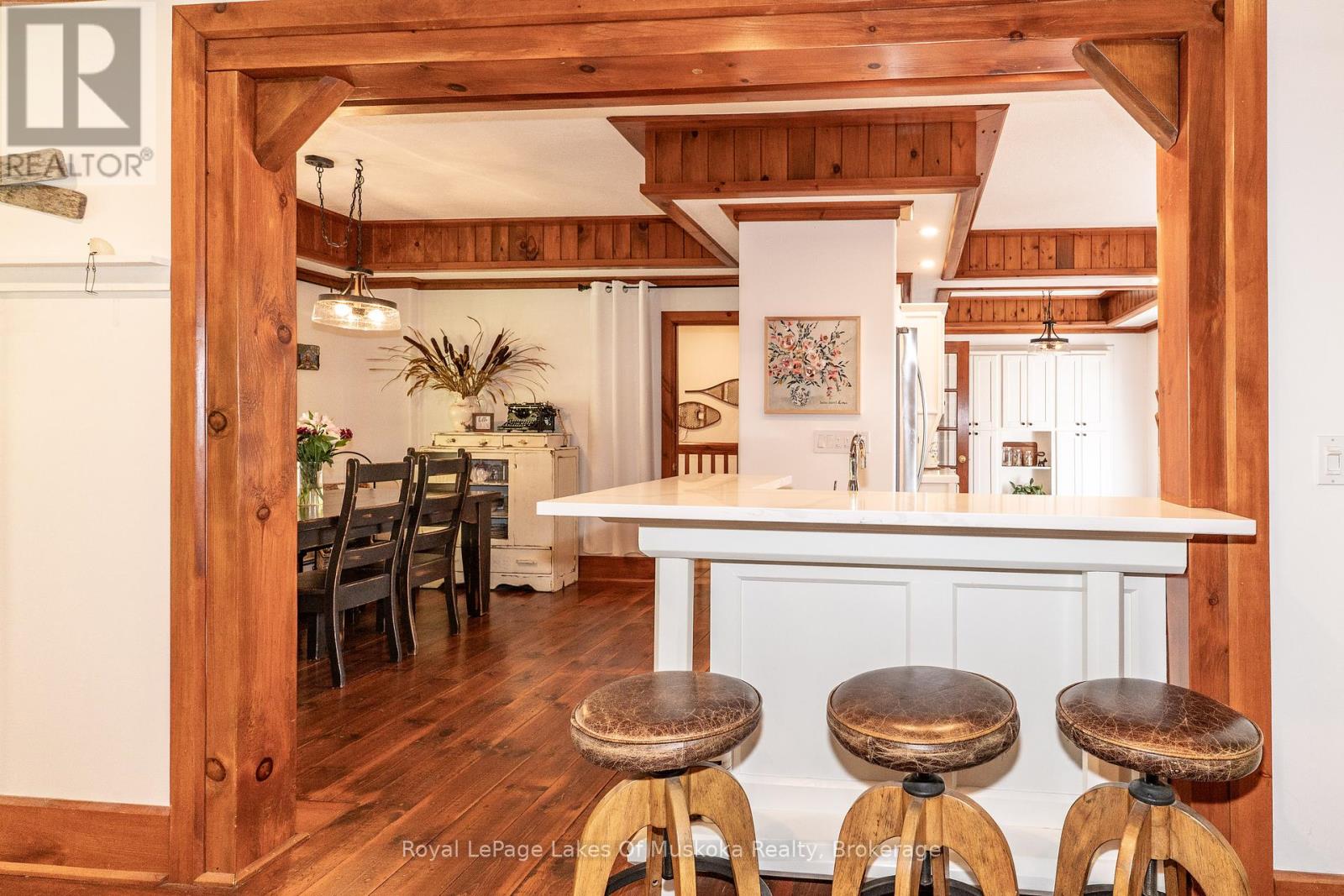 1080 Walkers Glenn Crescent, Lake Of Bays, Ontario  P1H 2J6 - Photo 20 - X12399329