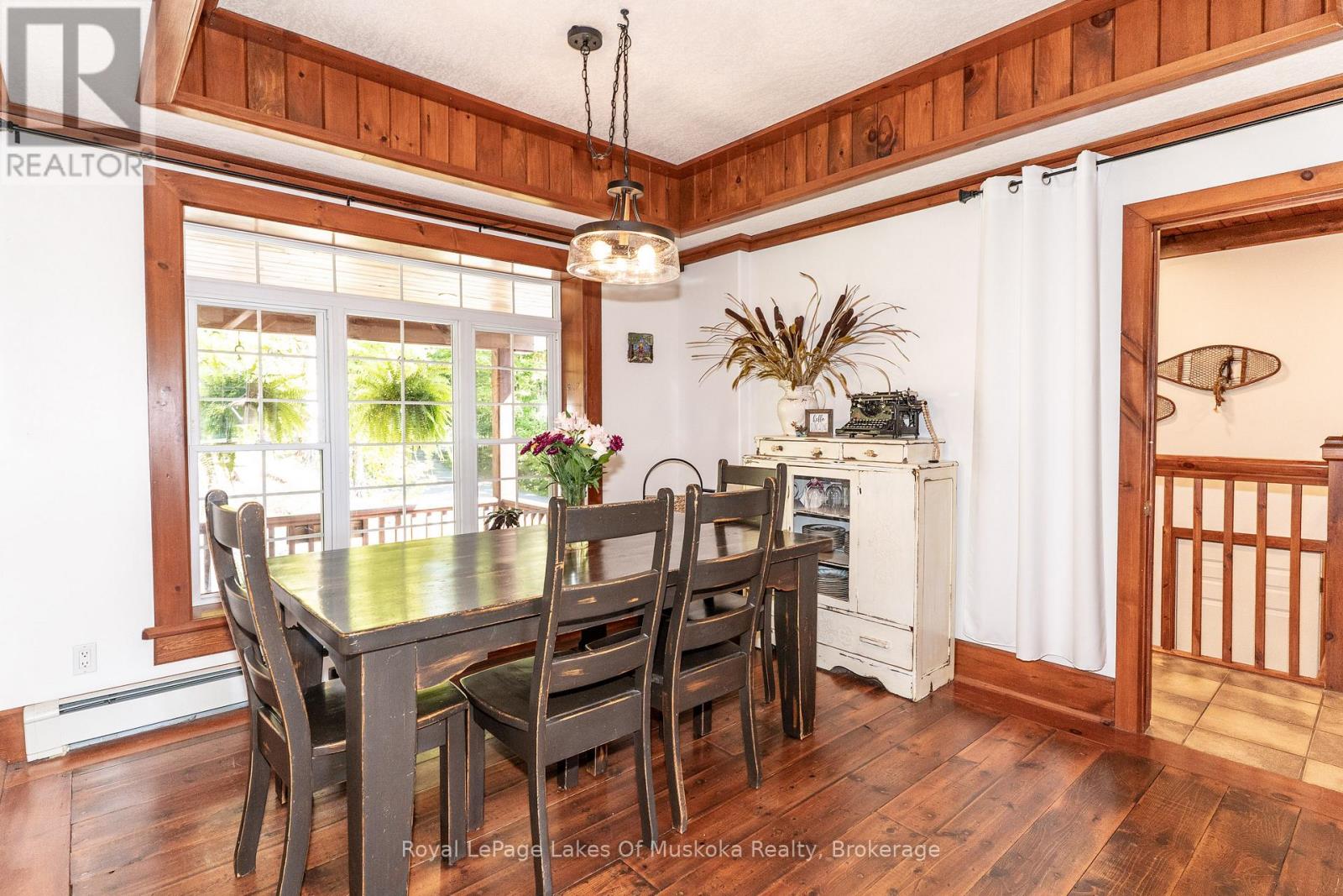 1080 Walkers Glenn Crescent, Lake Of Bays, Ontario  P1H 2J6 - Photo 21 - X12399329