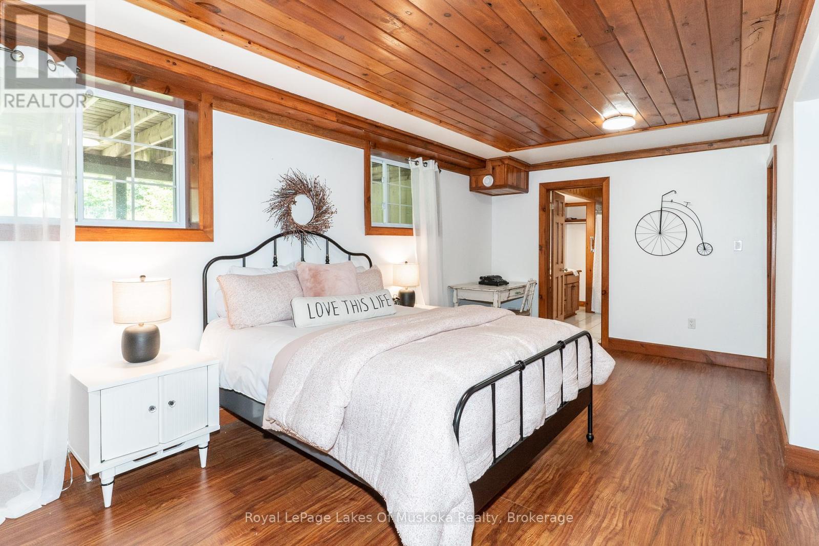 1080 Walkers Glenn Crescent, Lake Of Bays, Ontario  P1H 2J6 - Photo 39 - X12399329