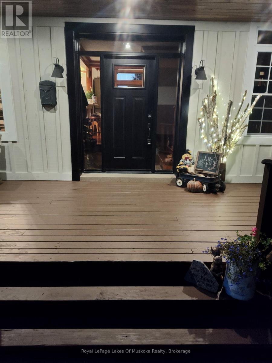 1080 Walkers Glenn Crescent, Lake Of Bays, Ontario  P1H 2J6 - Photo 6 - X12399329