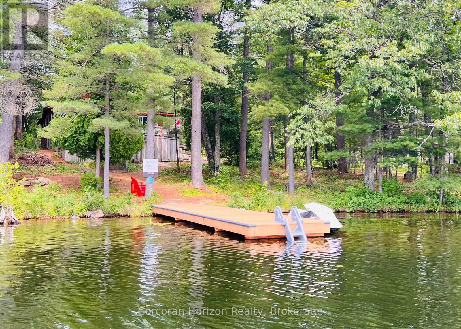 162 Winding Way, Georgian Bay, Ontario  L0K 1S0 - Photo 11 - X12399470