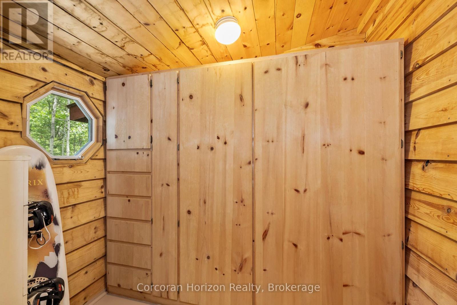 162 Winding Way, Georgian Bay, Ontario  L0K 1S0 - Photo 27 - X12399470