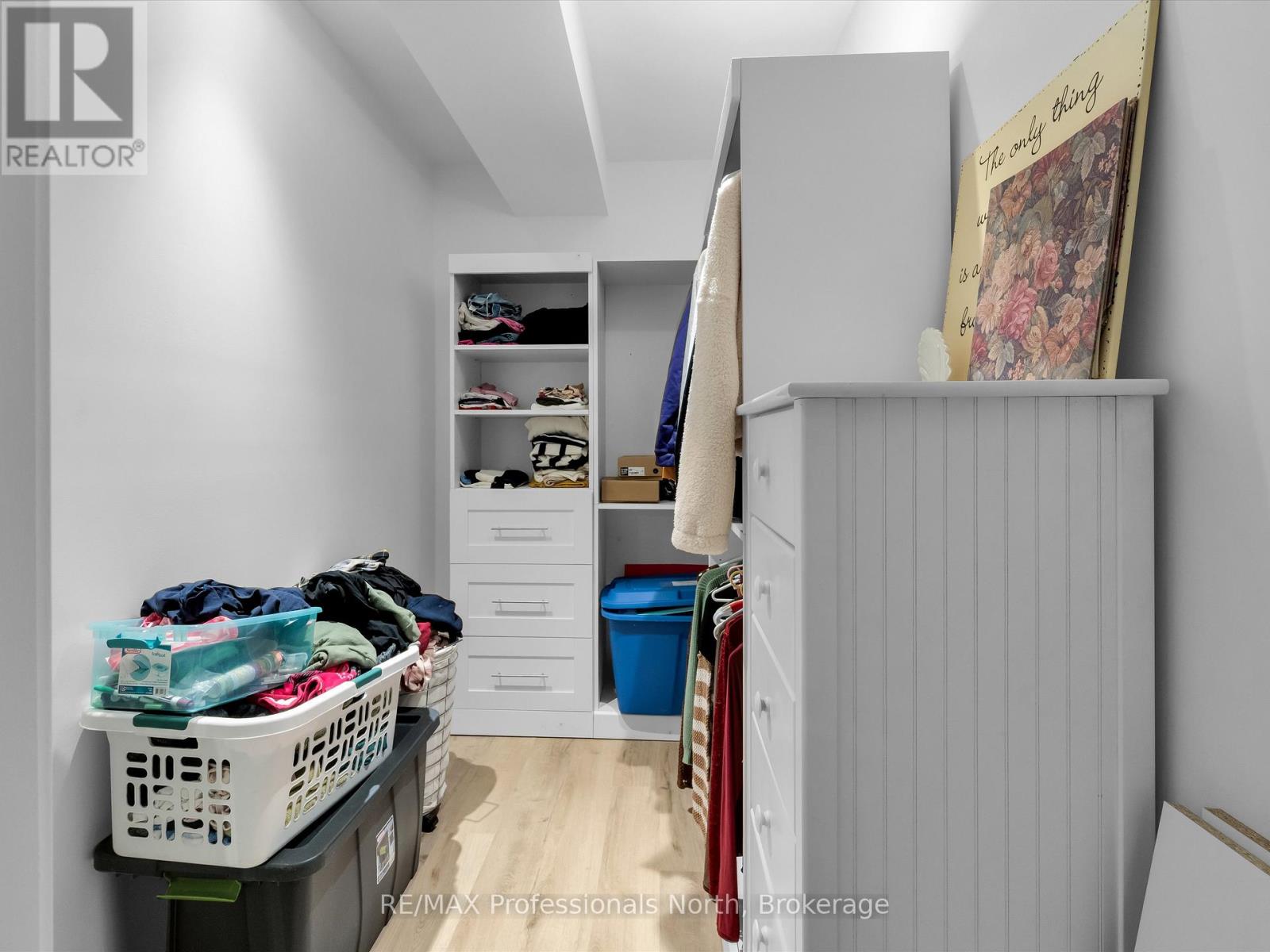 211 Holditch Street, Bracebridge, Ontario  P1L 1E9 - Photo 45 - X12399716