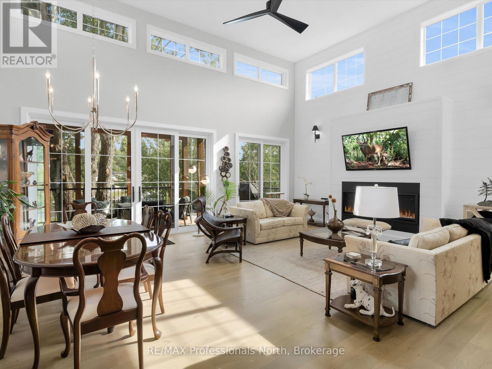 211 Holditch Street, Bracebridge, Ontario  P1L 1E9 - Photo 6 - X12399716