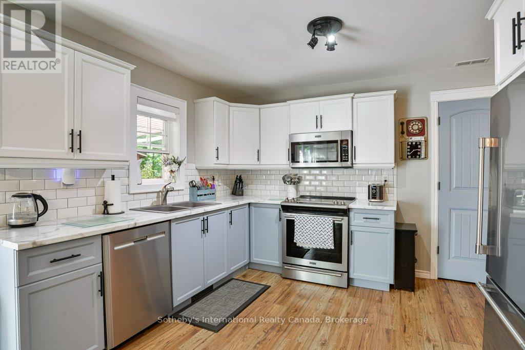 1160 Skeleton Lake Rd 2 Road, Muskoka Lakes, Ontario  P0B 1M0 - Photo 5 - X12400000