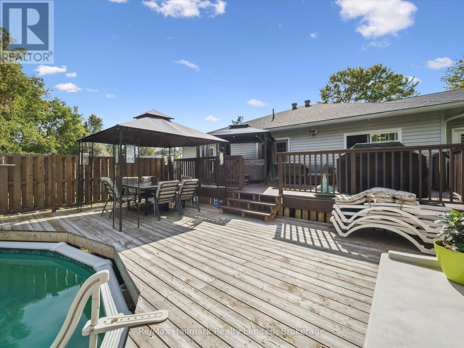 69 Woodchester Avenue, Bracebridge, Ontario  P1L 1H9 - Photo 42 - X12400015