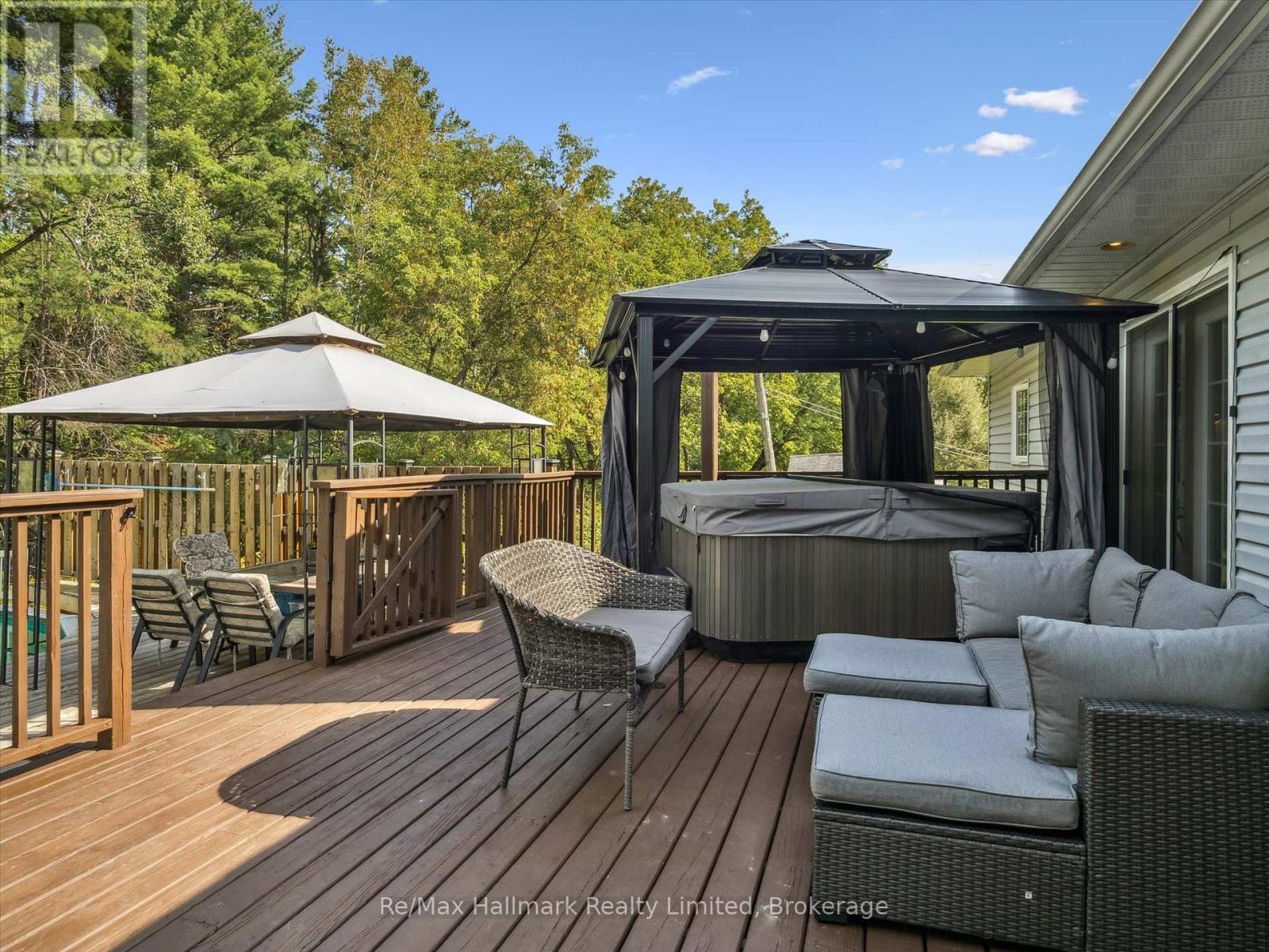 69 Woodchester Avenue, Bracebridge, Ontario  P1L 1H9 - Photo 44 - X12400015